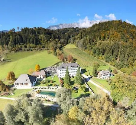 Schloss Gstatt